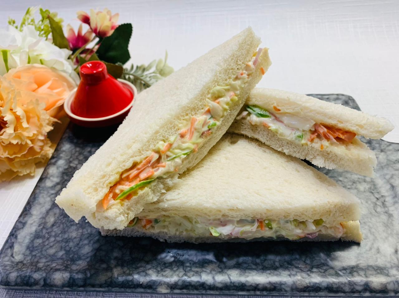 Coleslaw Sandwich